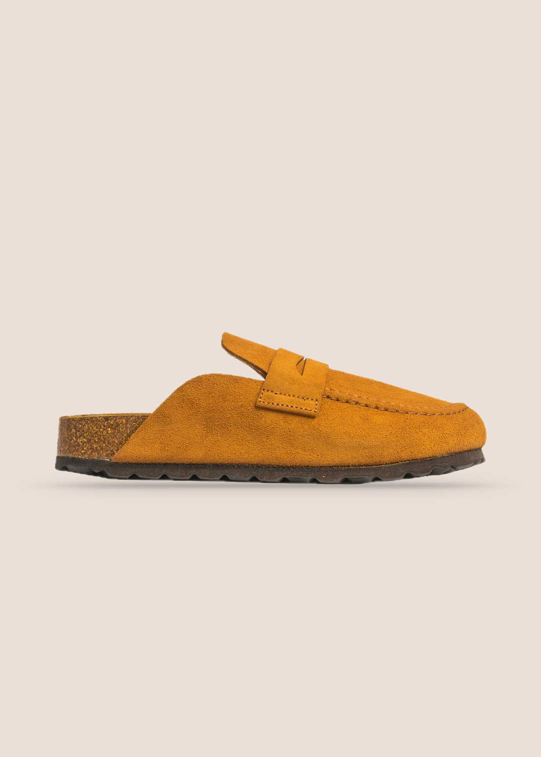 Caliu Cuero — zueco de serraje con pala tipo mocasín, vista lateral